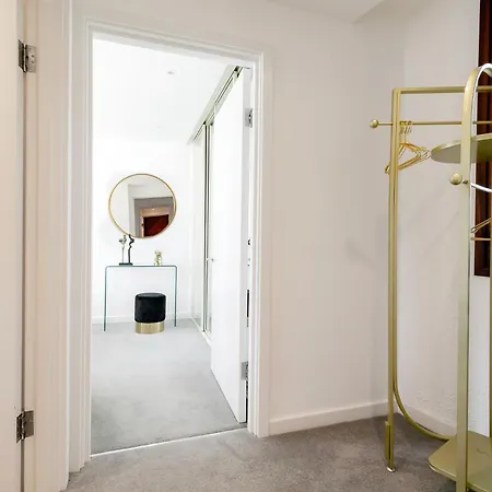 Divine Views From A Breathtaking Luxxe City Penthouse For A Gracious Life Style London Exterior photo
